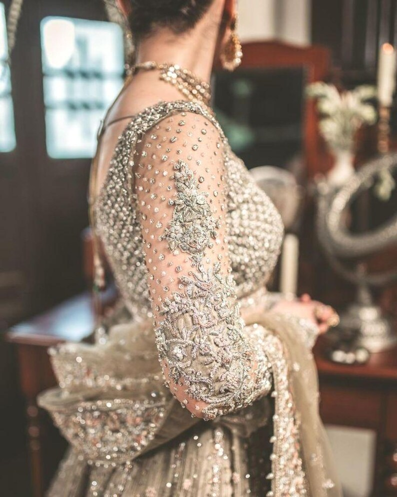 Eastern bridal dress, Long maxi - Image 4