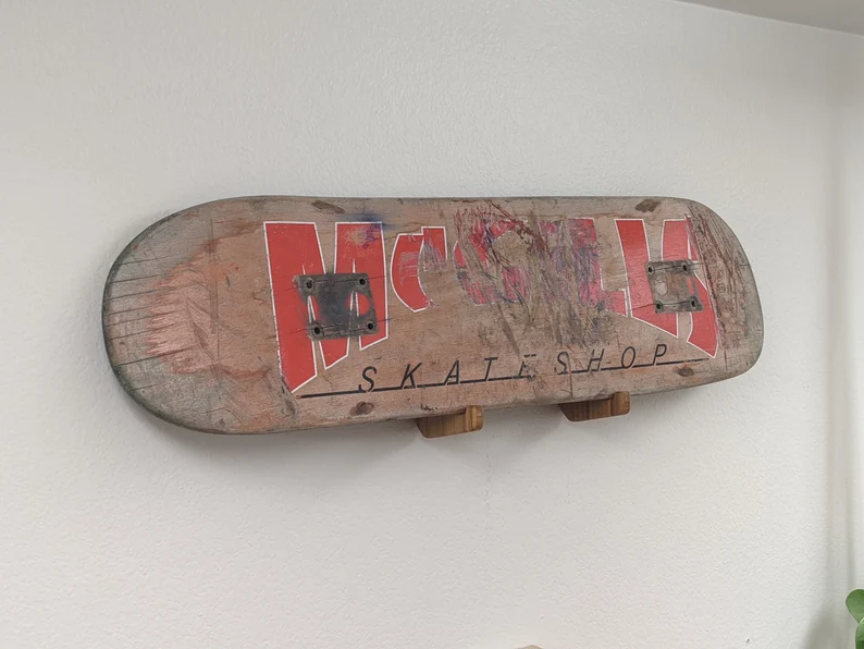 Wall Mount Skateboard Deck Display / Skate Deck / Skateboard Deck Stand / Wall Mount Rack / Skate Display