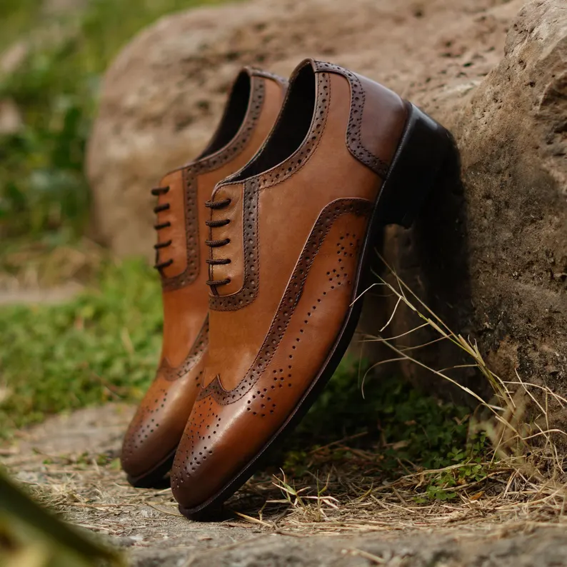 New Handmade Suede Leather Shoes For Men Brown Brogued Wing Tip Oxfords Men's Loafers Shoes - Image 2